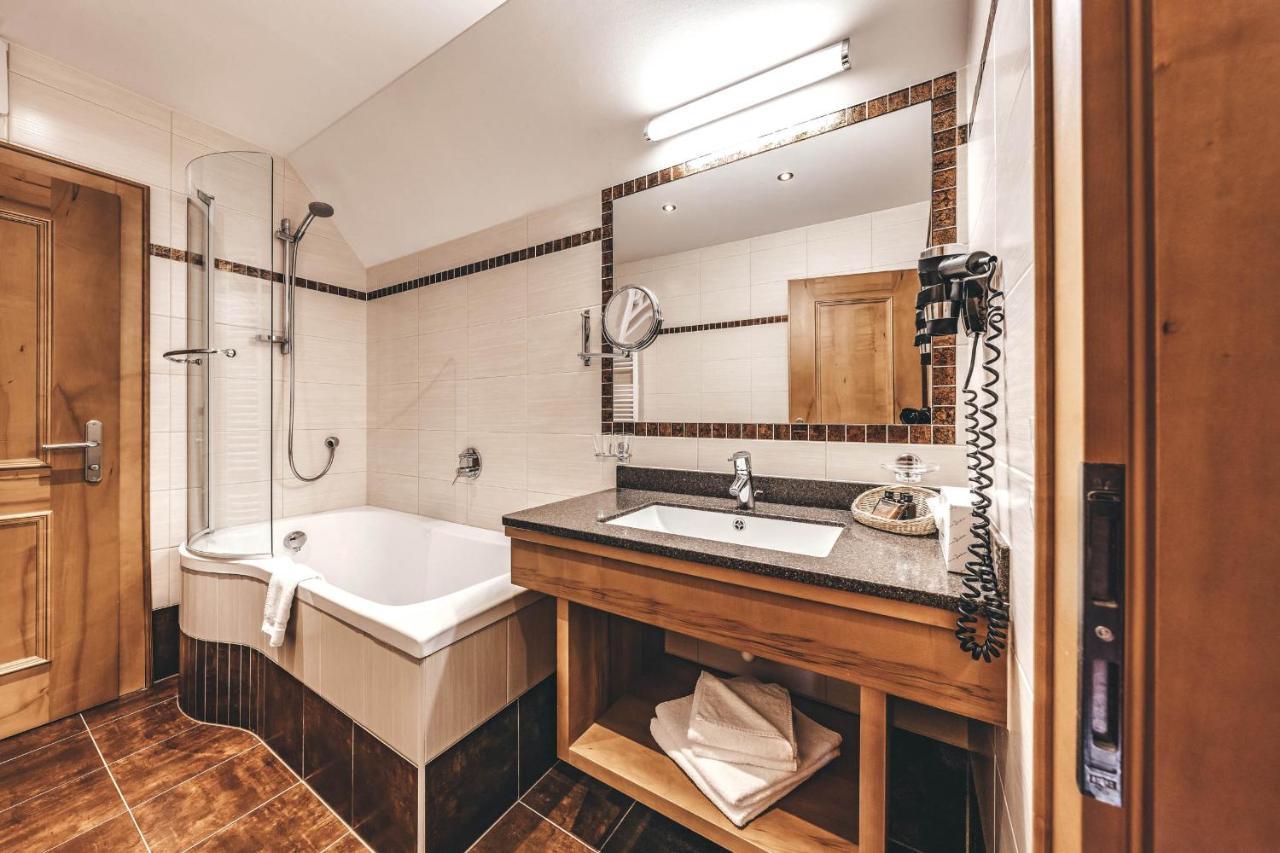 Hotel Rose Mayrhofen Εξωτερικό φωτογραφία